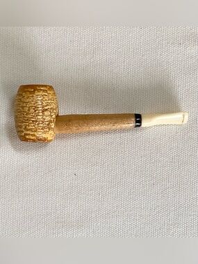 Classic Missouri Meerschaum Corncob Pipe W Wooden Stem White Mouthpiece